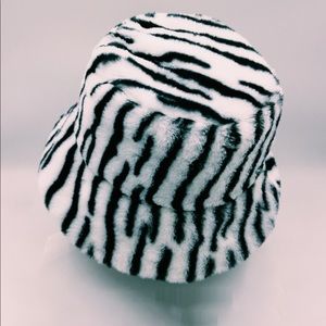 Printed on stylish bucket hat